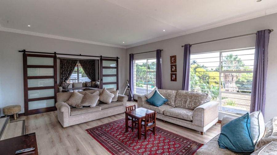 5 Bedroom Property for Sale in Mulbarton Gauteng