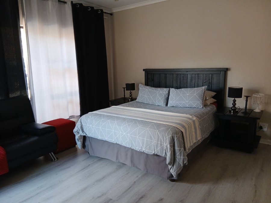 5 Bedroom Property for Sale in Meyersdal Gauteng