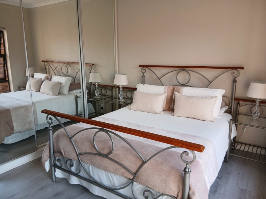 5 Bedroom Property for Sale in Meyersdal Gauteng