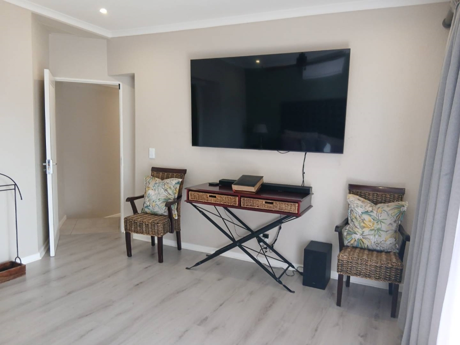 5 Bedroom Property for Sale in Meyersdal Gauteng