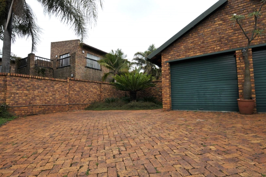 3 Bedroom Property for Sale in Highveld Gauteng