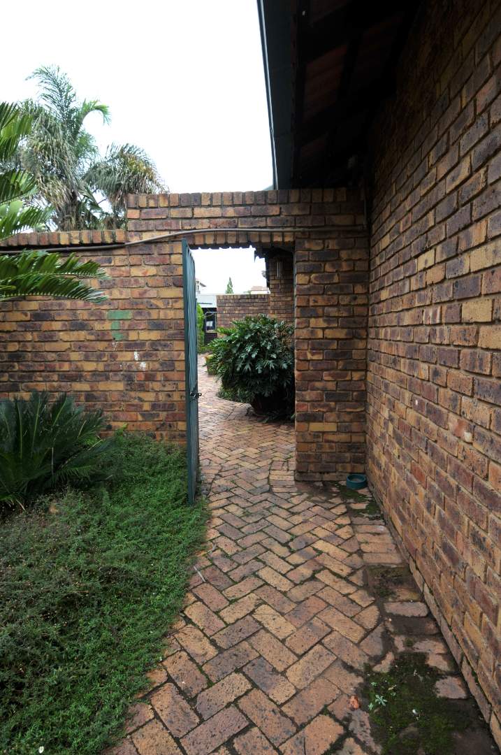 3 Bedroom Property for Sale in Highveld Gauteng