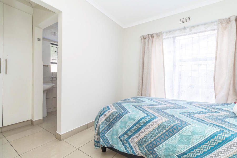 4 Bedroom Property for Sale in Little Falls Gauteng