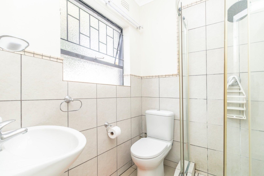 4 Bedroom Property for Sale in Little Falls Gauteng