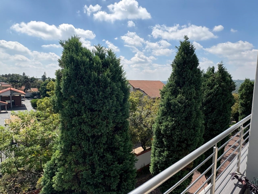 2 Bedroom Property for Sale in Morningside Gauteng