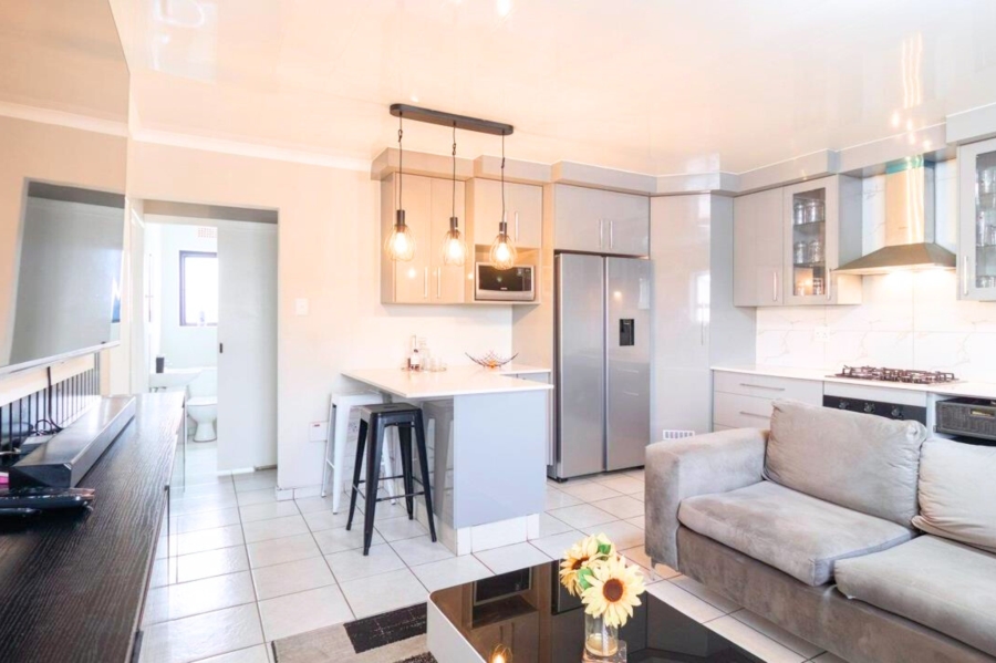 3 Bedroom Property for Sale in Kenleaf Gauteng