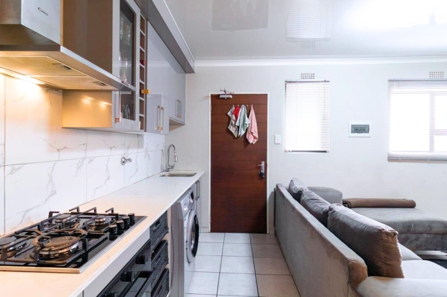 3 Bedroom Property for Sale in Kenleaf Gauteng