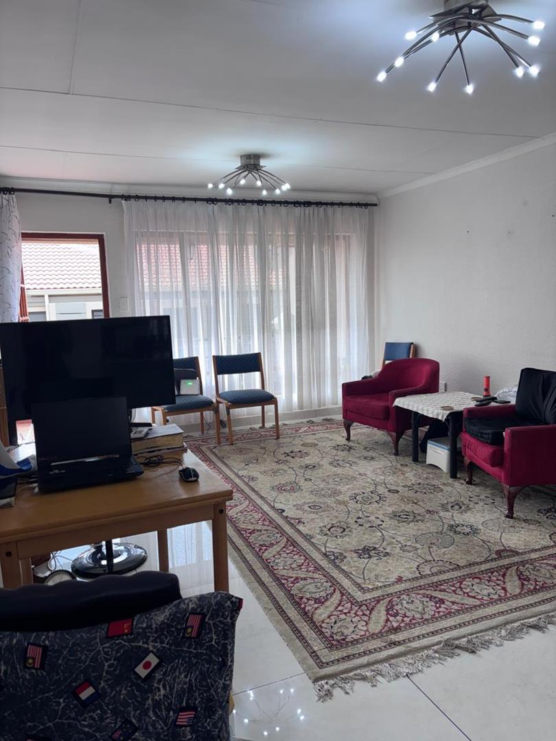 2 Bedroom Property for Sale in Meyersdal Gauteng