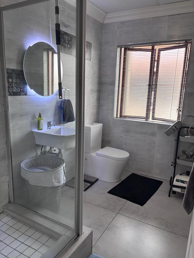 2 Bedroom Property for Sale in Meyersdal Gauteng