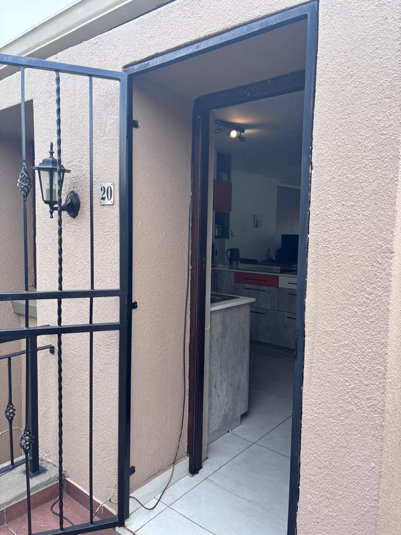 2 Bedroom Property for Sale in Meyersdal Gauteng