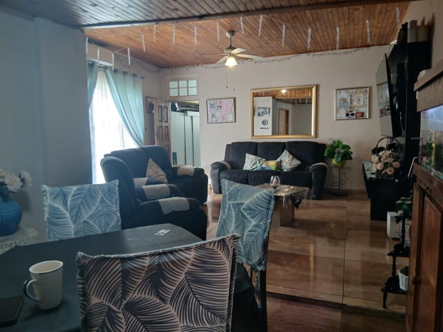 3 Bedroom Property for Sale in South Hills Gauteng