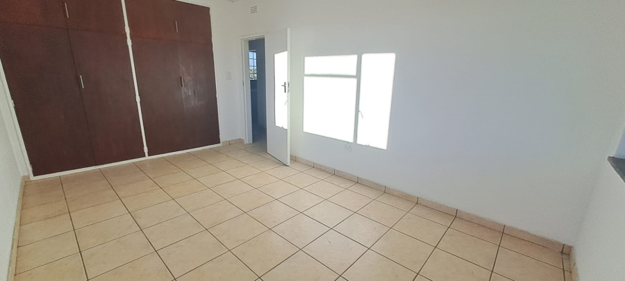 2 Bedroom Property for Sale in New Redruth Gauteng
