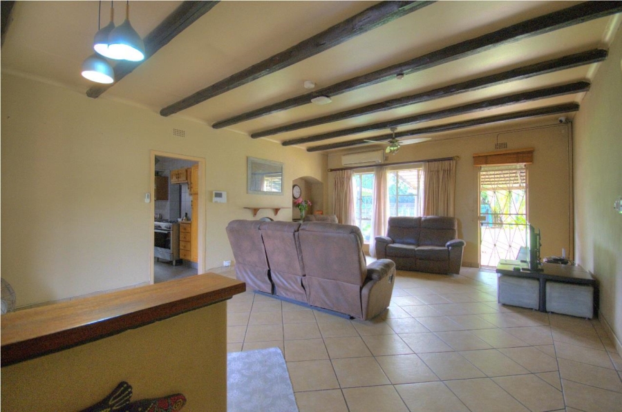 5 Bedroom Property for Sale in Brackenhurst Gauteng