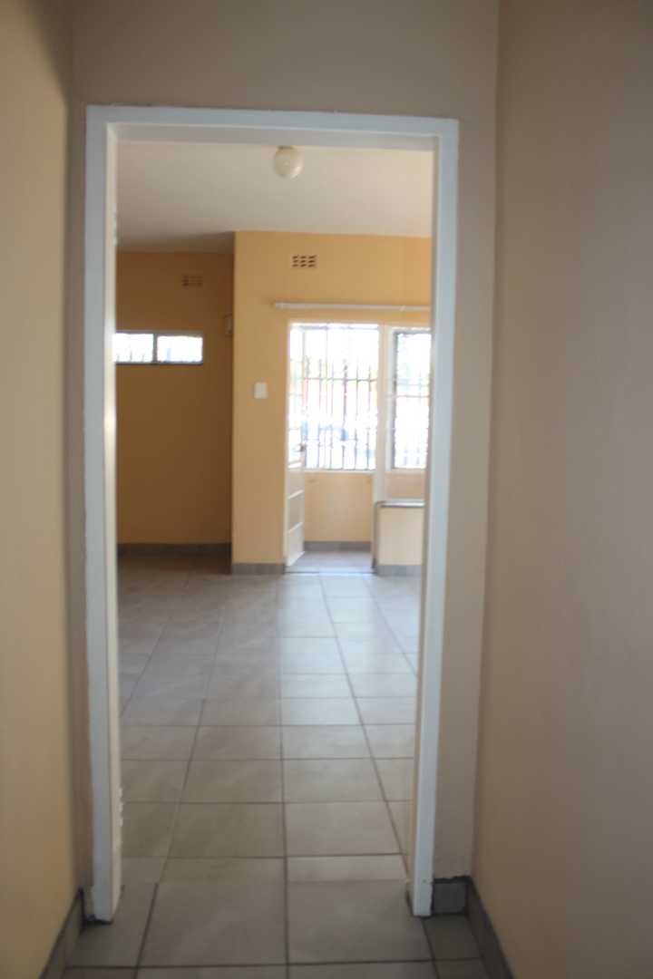 To Let 1 Bedroom Property for Rent in Pretoria West Gauteng