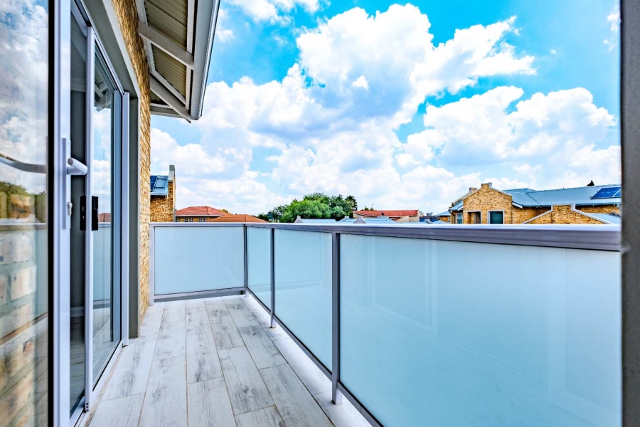 4 Bedroom Property for Sale in Beyerspark Gauteng