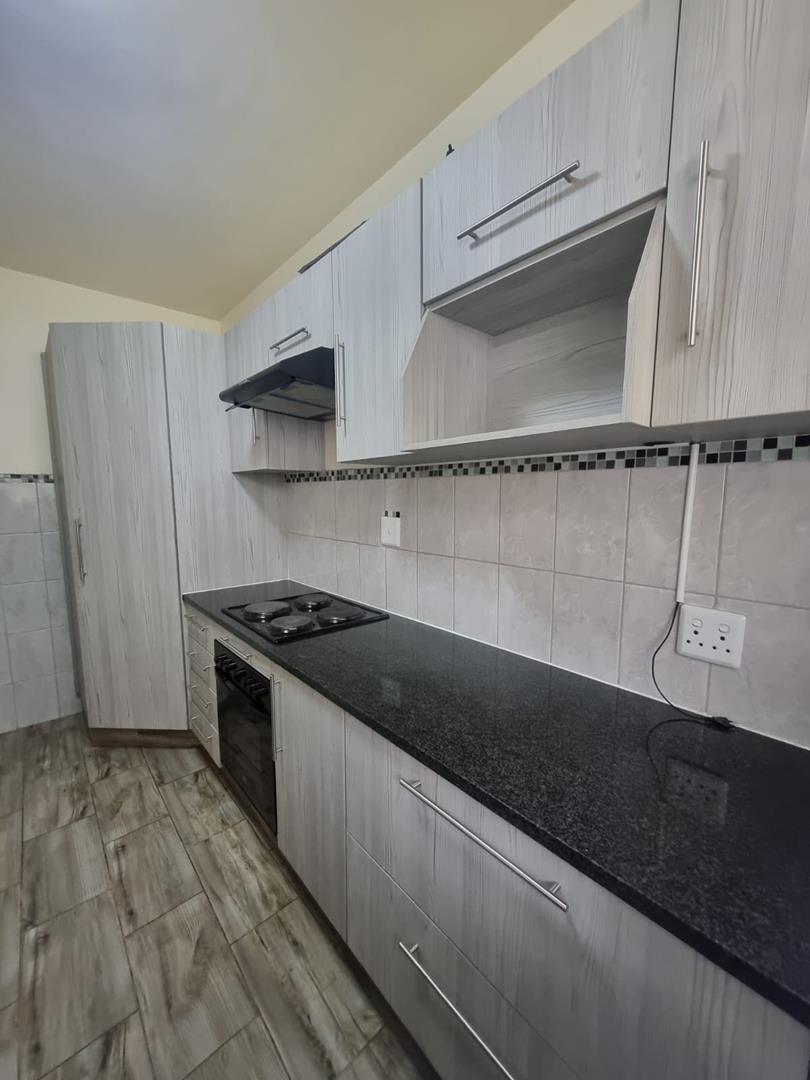 2 Bedroom Property for Sale in Denlee Gauteng