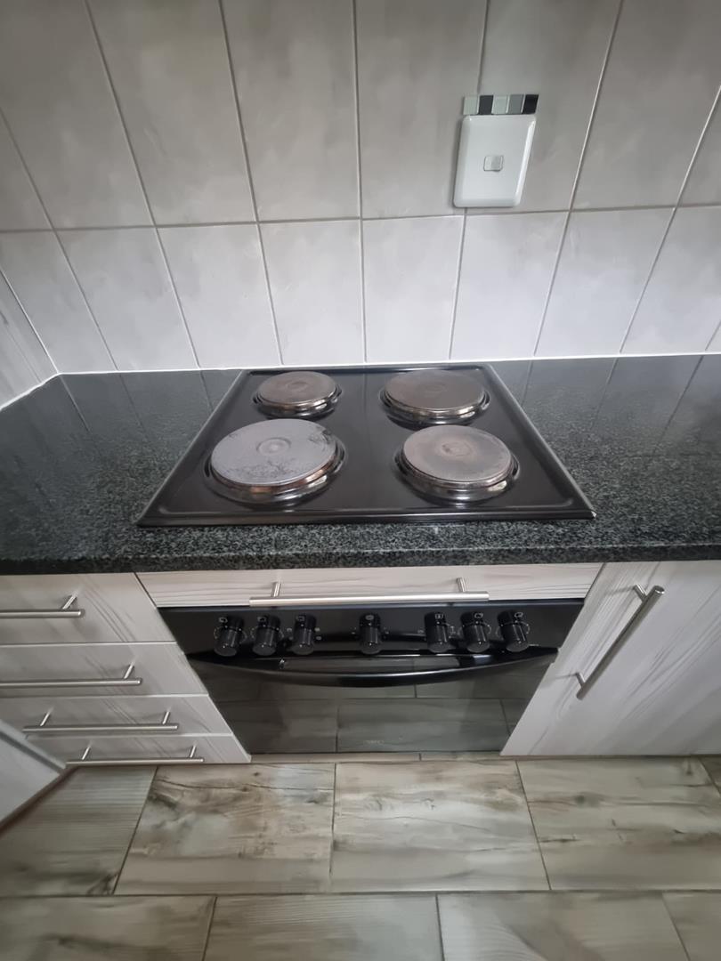 2 Bedroom Property for Sale in Denlee Gauteng