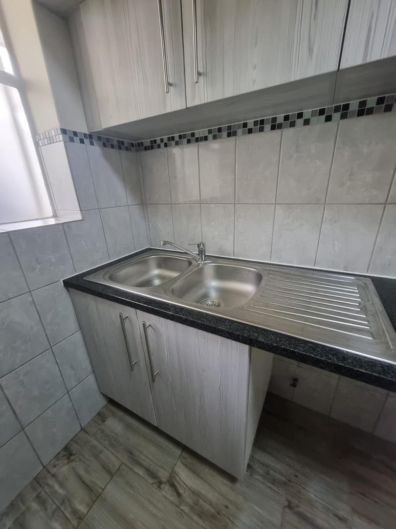 2 Bedroom Property for Sale in Denlee Gauteng