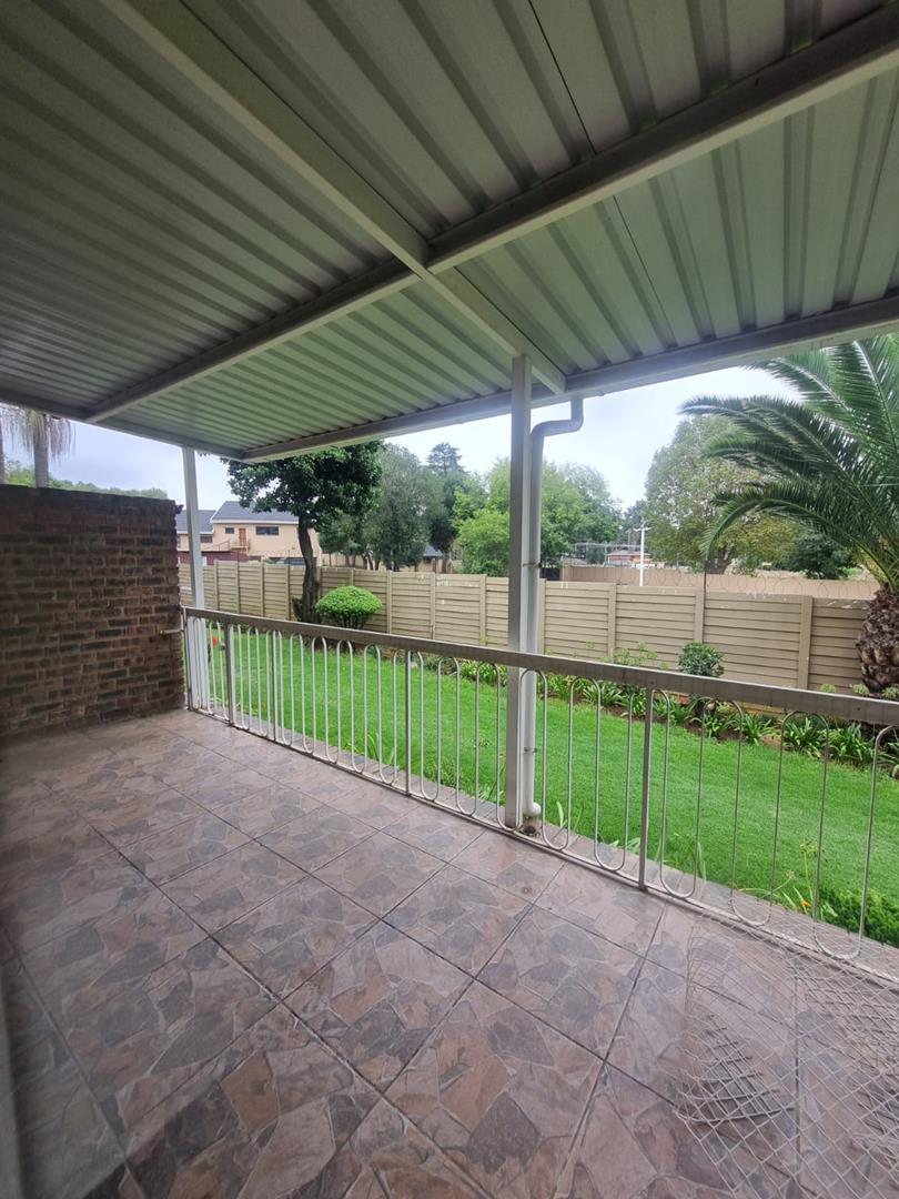 2 Bedroom Property for Sale in Denlee Gauteng