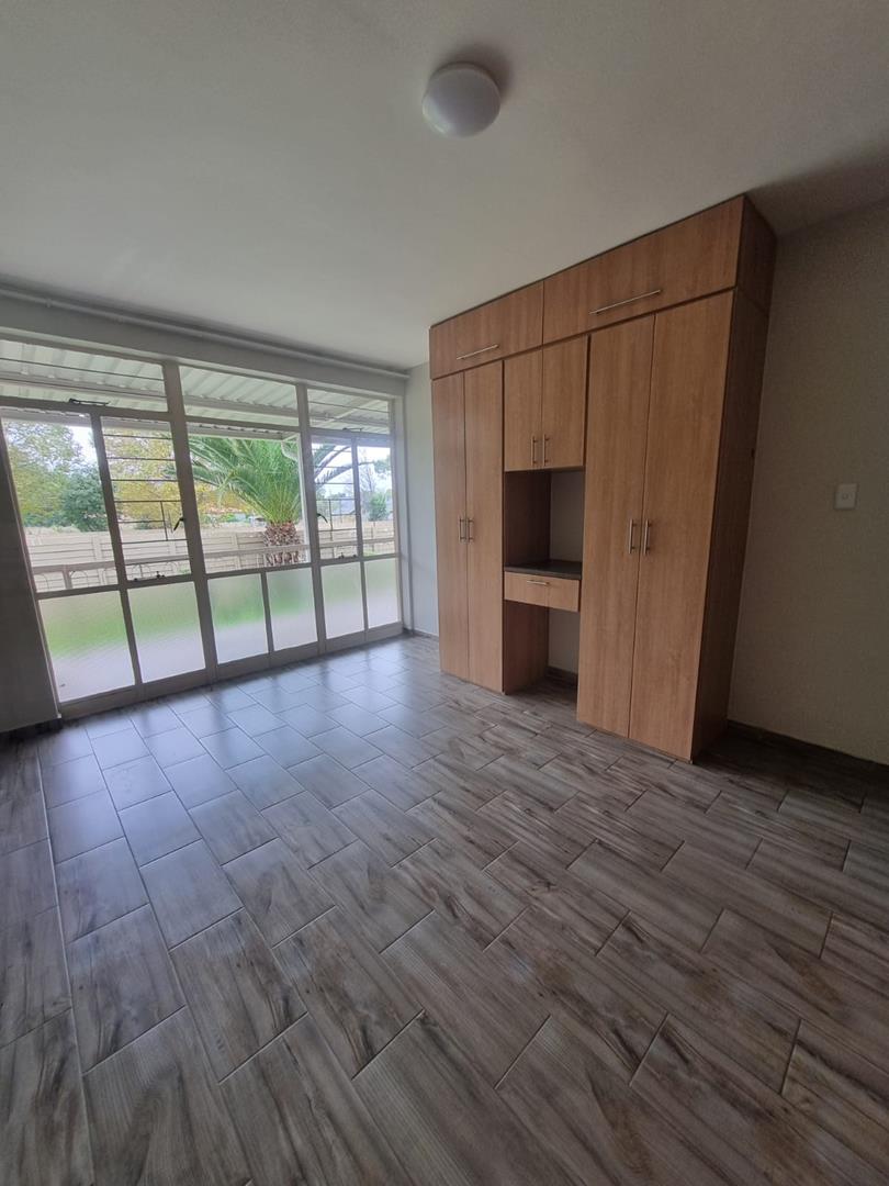2 Bedroom Property for Sale in Denlee Gauteng