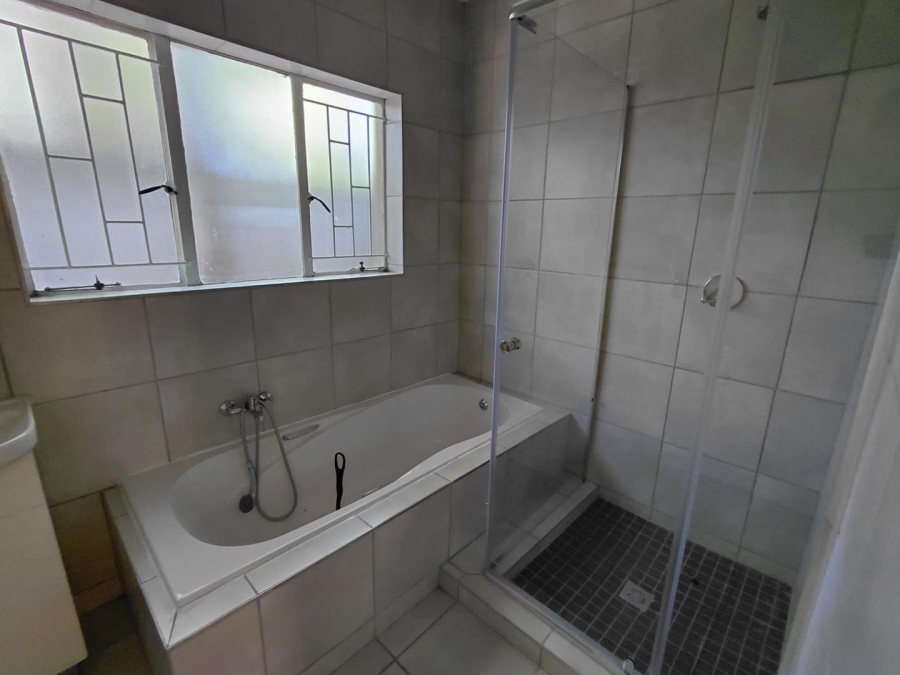 2 Bedroom Property for Sale in Johannesburg North Gauteng