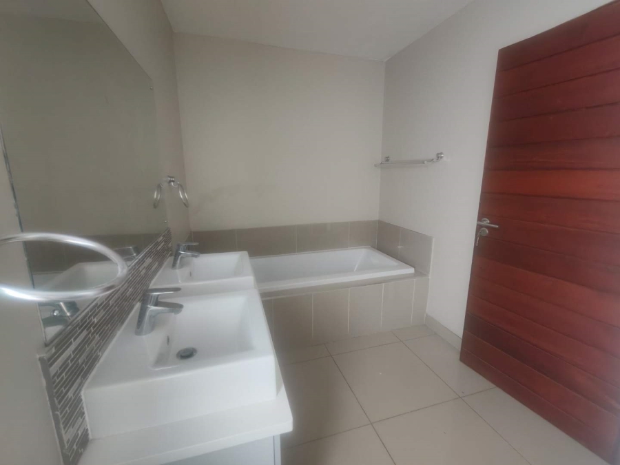 2 Bedroom Property for Sale in Menlo Park Gauteng