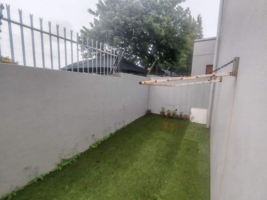 2 Bedroom Property for Sale in Menlo Park Gauteng