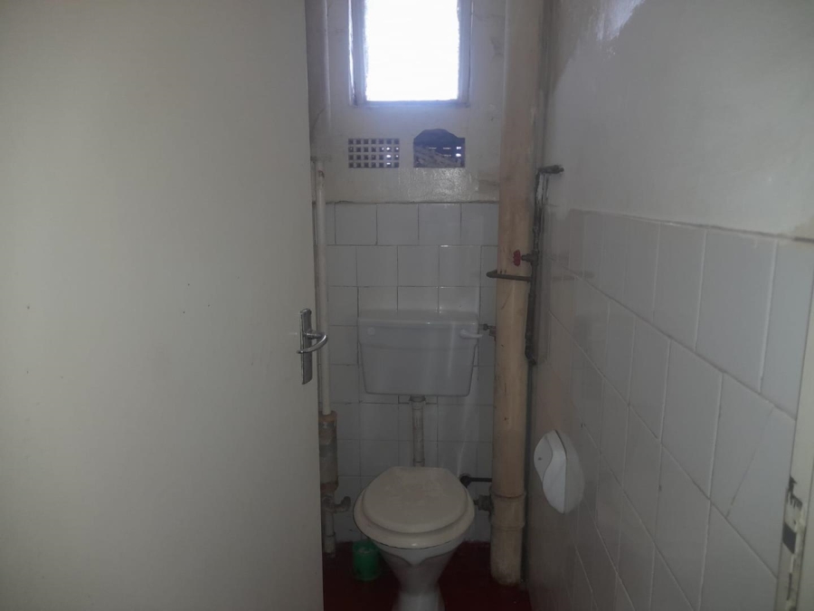 1 Bedroom Property for Sale in Berea Gauteng