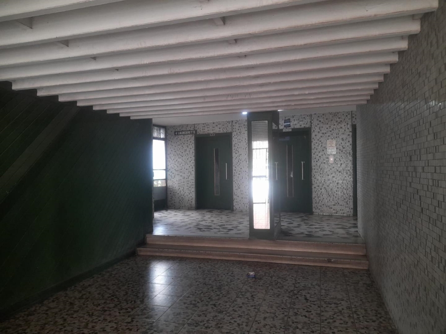 1 Bedroom Property for Sale in Berea Gauteng