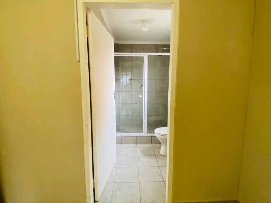 To Let 3 Bedroom Property for Rent in Sky City Gauteng