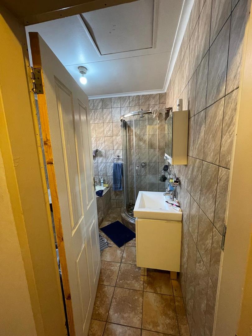 2 Bedroom Property for Sale in Weavind Park Gauteng