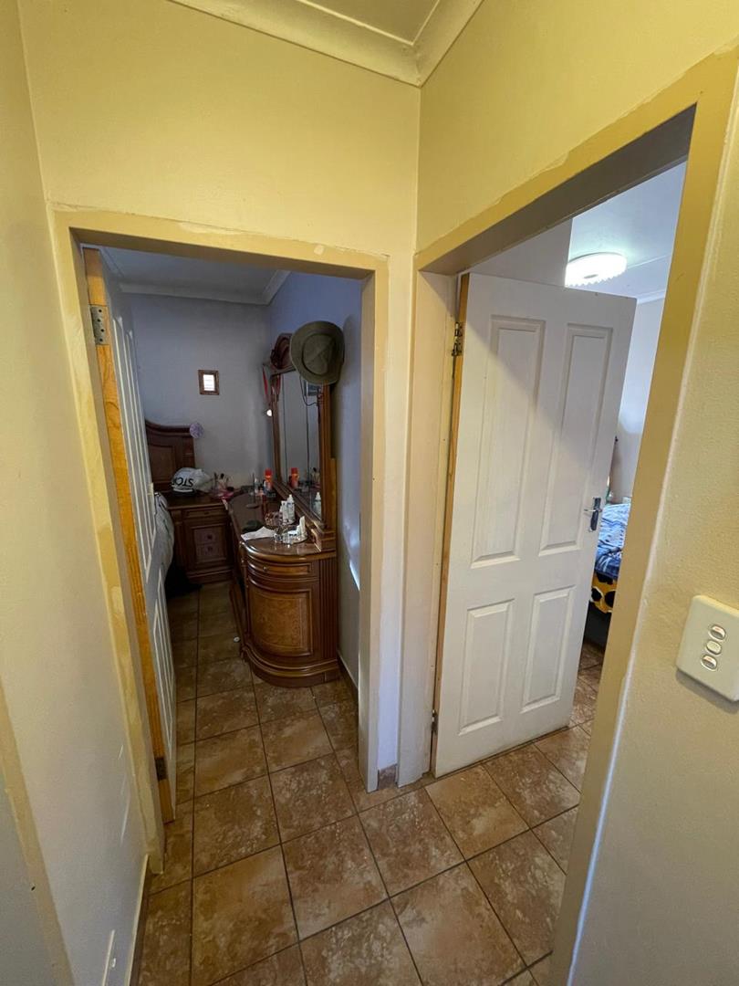 2 Bedroom Property for Sale in Weavind Park Gauteng