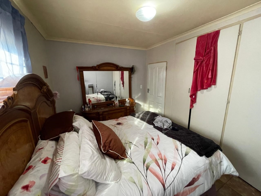 2 Bedroom Property for Sale in Weavind Park Gauteng