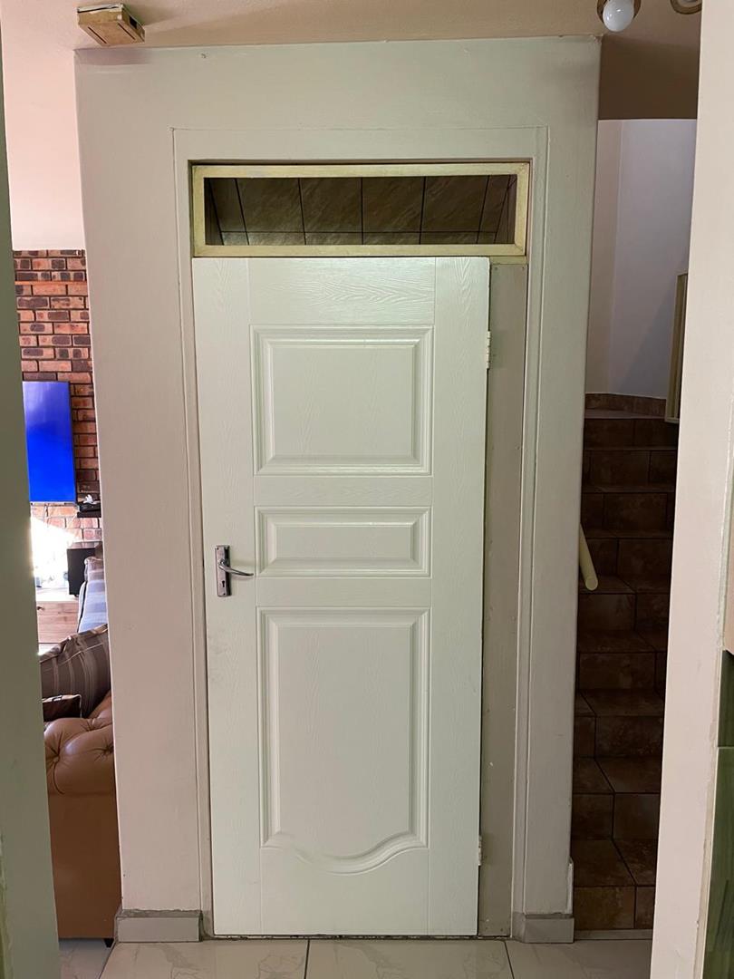 2 Bedroom Property for Sale in Weavind Park Gauteng