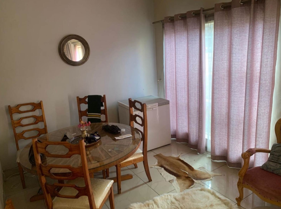 2 Bedroom Property for Sale in Weavind Park Gauteng