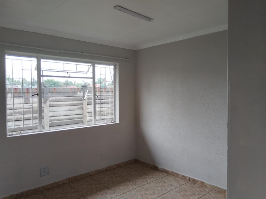 3 Bedroom Property for Sale in Glen Marais Gauteng