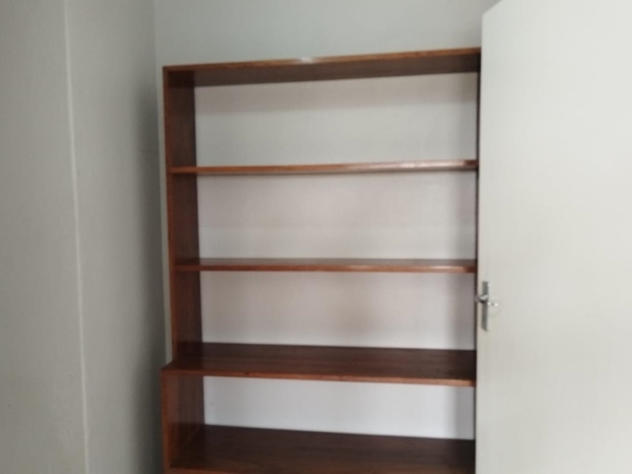 3 Bedroom Property for Sale in Glen Marais Gauteng