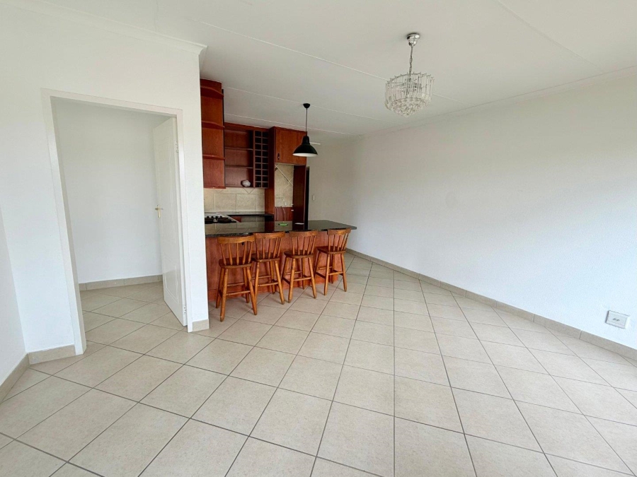 1 Bedroom Property for Sale in Mulbarton Gauteng