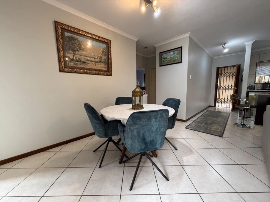2 Bedroom Property for Sale in Meyersdal Gauteng