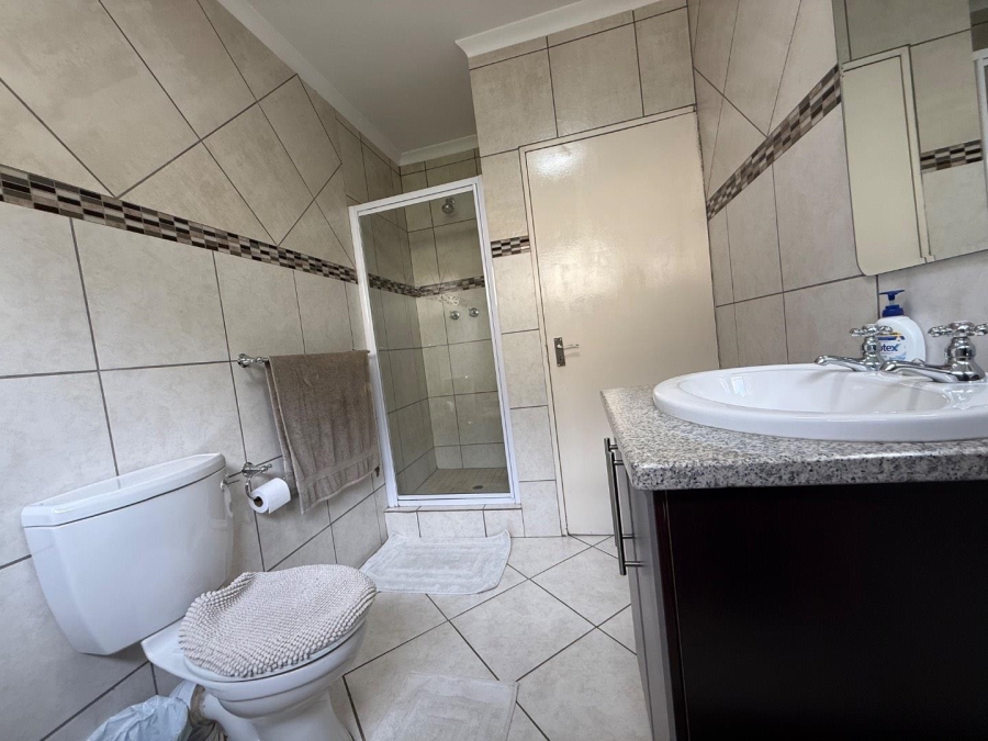 2 Bedroom Property for Sale in Meyersdal Gauteng