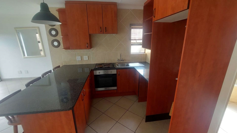 1 Bedroom Property for Sale in Mulbarton Gauteng