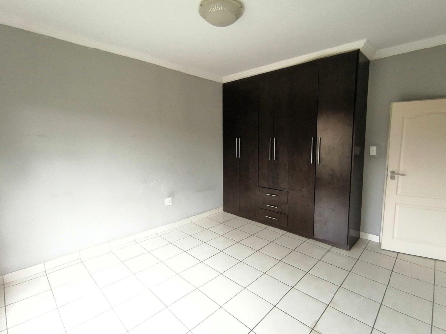 5 Bedroom Property for Sale in Amandasig Gauteng