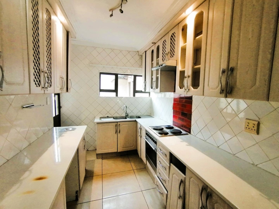 5 Bedroom Property for Sale in Amandasig Gauteng