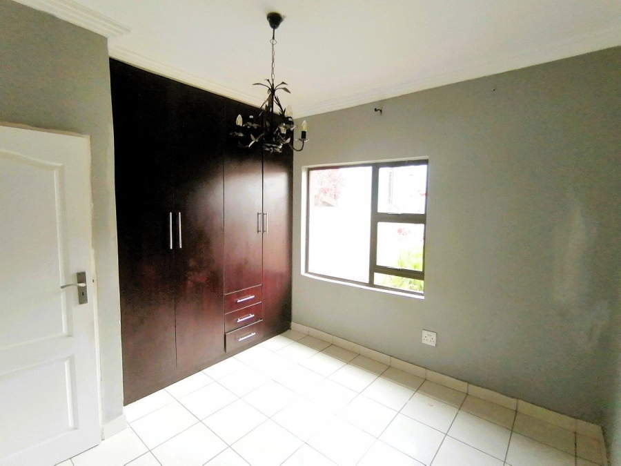 5 Bedroom Property for Sale in Amandasig Gauteng
