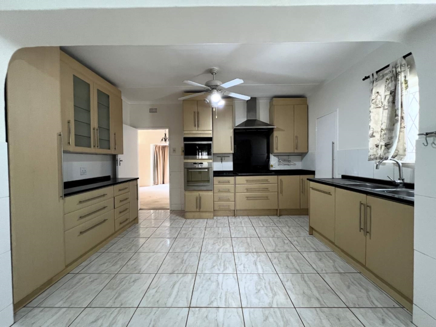 3 Bedroom Property for Sale in Fairland Gauteng