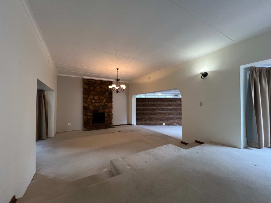 3 Bedroom Property for Sale in Fairland Gauteng