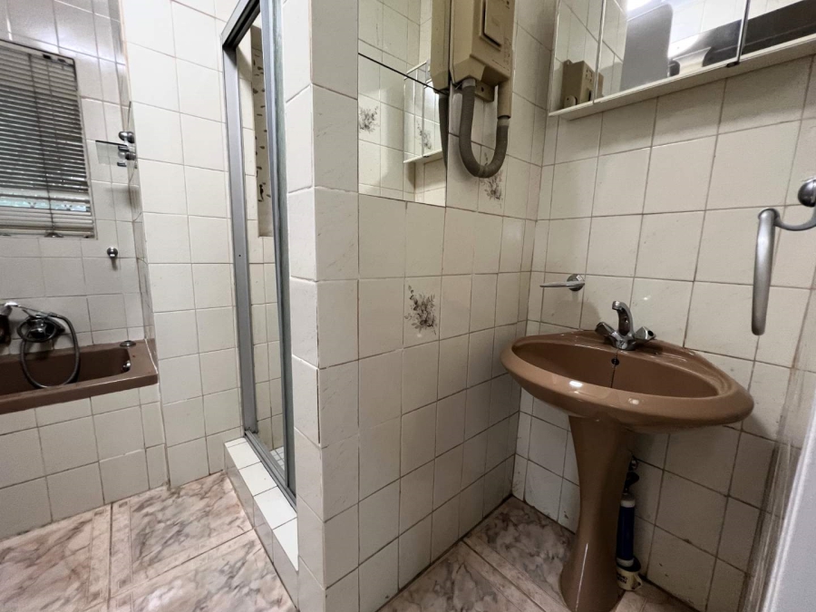 3 Bedroom Property for Sale in Fairland Gauteng