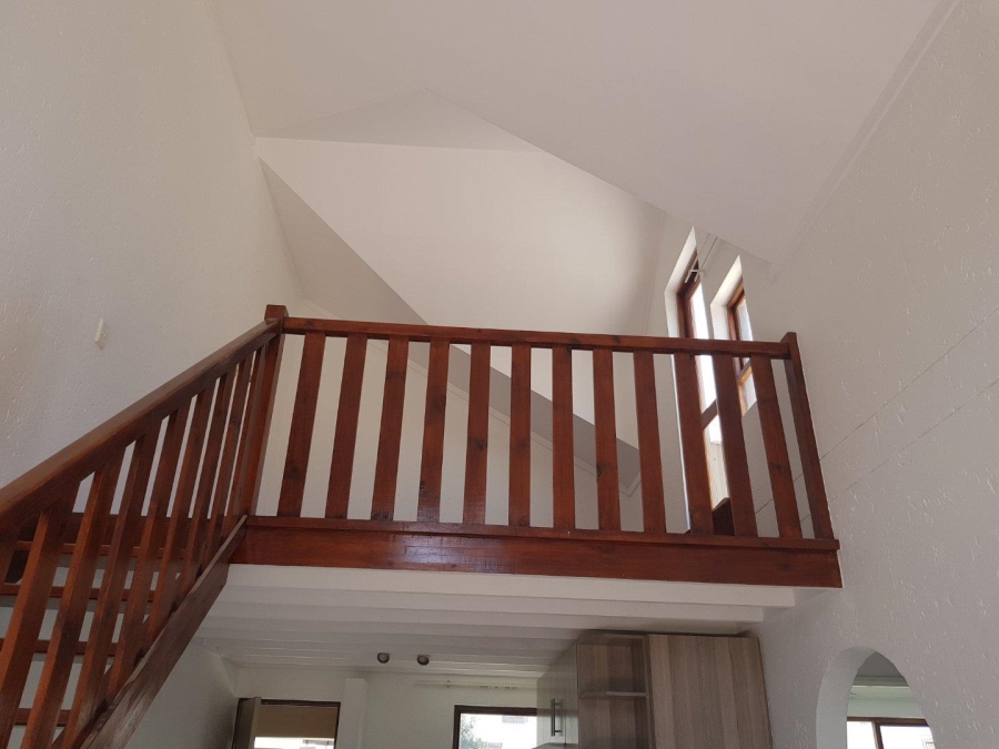 To Let 2 Bedroom Property for Rent in Lonehill Gauteng