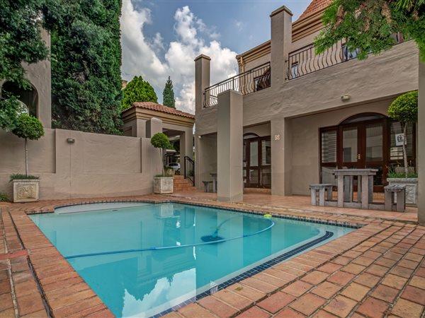 To Let 2 Bedroom Property for Rent in Lonehill Gauteng