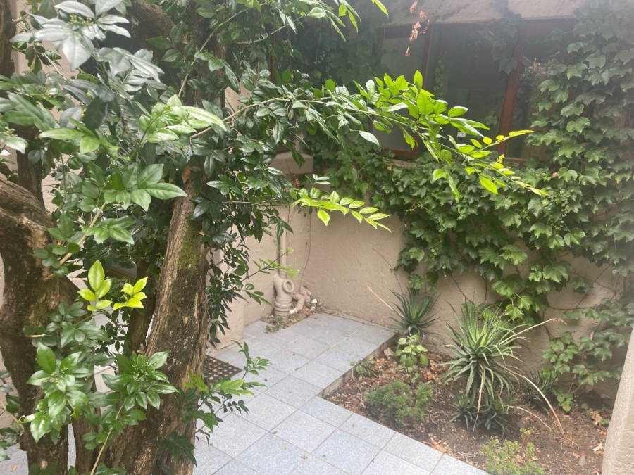 To Let 3 Bedroom Property for Rent in Lonehill Gauteng